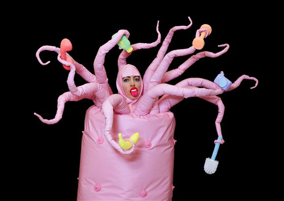 CELJE FOKUS - Eat This! / Anja Carr, Anna Ehrenstein, Sara Rman