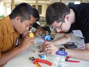 Cellsbutton #3 - mednarodni festival medijske umetnosti, Yogyakarta (Indonezija)