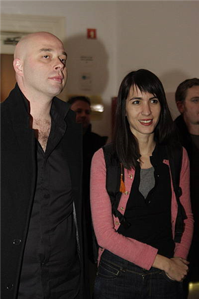 Ceren Oykut / Lost passport (Izgubljeni potni list), razstava & Črno na belem / Kiblina novoletna zabava