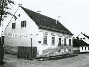 Jože Kološa - Kološ. Ciklus fotografij Sobota moje mladosti