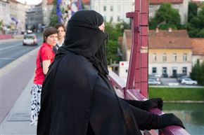 Nikoli več ne bom govorila o vojni