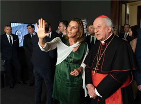 Plečnik in sveto. Jože Plečnik, slovenski arhitekt in oblikovalec